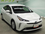 納車前に自社整備工場で点検整備を実施。納車から1年間の全国トヨタロングラン保証付きですので、ご安心してお乗りいただけます!