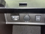 シガーソケット用の充電器が使用可能です!