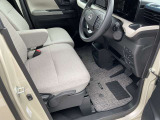 周りが見やすく運転しやすいです♪