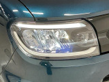 【LEDヘッドライト】現代の主流のライト。明るい光が瞬時に立ち上がり、必要な場所を均一に照らします。寿命も長く省エネで、スタイリッシュなデザインです♪