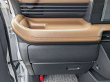 【収納スペース】収納スペース充実!お片付けが苦手な方でも車内を綺麗に保てます♪