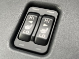 【シートヒーター】寒い日に重宝するシートヒーター!エアコンより早く温まってくれるので寒がりの人も安心ですね♪エアコンの温風は乾燥するから苦手、という方にもをおすすめです。