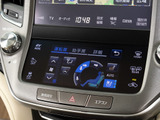 快適エアシート&シートヒーターを装備しています!高級車ならではの装備です!シートが暖まる機能!シートから冷風が出る機能!どちらも付いています!!寒い冬も、暑い夏も快適にご乗車頂けます!!