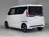 【ワイド保証】日産販売店の中古車には、無料で保証が付いています。走行距離無制限で、無料保証期間は1年間から。品質に自信があるから実現した、日産ならではの保証です。