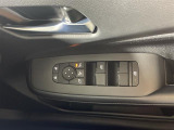 【パワーウインドウ】運転席のスイッチで、各席の窓ガラスの開閉ができます!あると便利ですよね!
