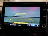 バックカメラ搭載です!車庫入れが苦手な人はもちろん、車両感覚に自信がある人にもお勧めです!見えない箇所が見えるようになるので、低い障害物や隠れてしまっている子供の存在等にも気付く事が出来ます。