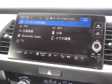 ナビゲーションはホンダコネクトディスプレイを装着しております。AM、FM、Bluetooth、フルセグTVがご使用いただけます。初めて訪れた場所でも道に迷わず安心ですね!