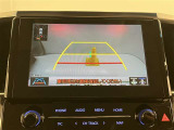 いまや必須装備「ナビゲーション」搭載!知らない場所にスイスイッとドライブ。もう、これなしではハンドルを握れませんね!でも運転中の操作は危険ですのでご注意ですね☆