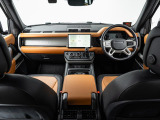 ディフェンダー 110 X ダイナミック HSE 3.0L D300 ディーゼル 4WD 