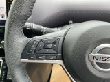 ☆ 【ステアリングスイッチ】 目線はそのままでナビなどの操作や音量調整が可能です。スイッチを注視しなくても操作ができるのでとても便利な装備の1つです ☆