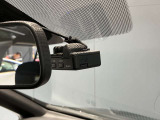 いくら安全運転をしていても、事故に巻き込まれることもあります。万が一の時に証拠として使えるドライブレコーダーがついてます♪