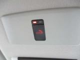 日産コネクトS0S装備されてます。(SOSコール使用するには申し込みが必要です。)