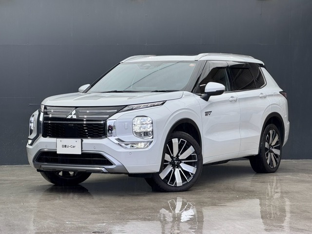 アウトランダー PHEV 2.4 P エグゼクティブ パッケージ 4WD