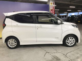 エンジンルーム、室内、クリーニング済みです。厳選したお車を屋内展示場にて展示中☆車両品質には自信がございます!ぜひ一度ご来店ください!!