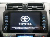 ディスプレイオーディオを装備。スマホとクルマをつなぐことで、これまでのナビに加えて、いろんなサービスが楽しめます。