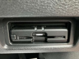 ETC2.0を装備しております。高速道路での渋滞情報取や従来のETCより通行料金がお安くなる場合がございます。