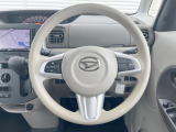 【ステアリングスイッチ】運転中、前方から目線をそらすことなく、オーディオ等の操作が可能な便利機能!安心&快適なドライブを演出してくれます♪