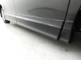 サイドスカートを装着しております。現車にてご確認ください。