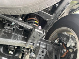 お車を安心してお乗りいただく為には、足回りの定期点検が欠かせません。サービスサポート(有償保証)では無料点検もご提供しており、安心のカーライフをお過ごしいただけるサポート体制が整っています。