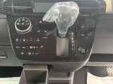 【ポケットカーズが選ばれるワケ】☆☆ 鈑金塗装 ☆☆ もしもの時のお車のボディの修理。へこみやキズをキレイにして快適なカーライフを実現します!