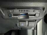 ETC車載器付きです。高速道路の料金所もスムーズに通過できます。