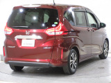 ボディクリーニング後、愛車をピカピカの状態へ保護するコーティング「ブライトパック」がおススメです!水垢がつきにくく、手入れがしやすくなりますよ!いつも愛車をきれいにしておきたい方におススメです。