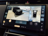 【3Dサラウンドカメラ(360&deg;カメラ)】全方位の死角となる部分や発進時・駐車時・細い路地からの運転などカメラを通してモニターで確認することが可能です。