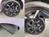 純正のアルミホイールです。タイヤサイズは165/55R15です。
