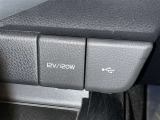 シガーソケット用の充電器が使用可能です!