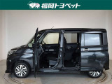 両側パワースライドドア付きだから、狭い駐車スペースなどでの 乗り降りラクラク!小さなお子さまのいるご家庭には嬉しい装備。