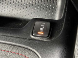運転席、助手席にはシートヒーターが付いています。最近の冬場は例年よりも寒くなっています。。。シートヒーターがあるとないとじゃ大違い!ぜひお試しあれ!