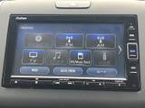 多様なソースに対応したオーディオ画面。お好みの音楽を楽しみながら、快適なドライブをお過ごしください。クリアな音質で車内を包み込みます。