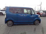 お車は買って終わりではありません。なぜなら車は壊れないという事がないからです。「安さ」だけでなく「安心」=購入後の点検・修理・トラブル対応こそ私達の強みです。