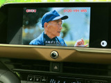 停車中にテレビや動画をお楽しみいただけます。休憩時間や待ち時間に、リラックスしたひとときを過ごせるのが魅力です。