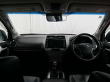 見通しのよいすっきりとした視界で、誰でも運転しやすいです。運転のしやすさは疲れにくさにも繋がりますよ♪