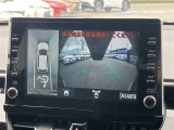 パノラミックビューモニタ付き。 バック時に車両周辺の映像を確認することで、安心して駐車することができます!
