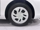 タイヤサイズは185/65R15です。