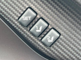 【メモリー機能付きパワーシート】ドライバーごとに設定したシート位置を記憶して、ボタン一つで切り替えできる便利な機能!運転する方が複数名いらっしゃるご家庭におすすめです♪