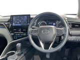 運転席まわりです。 各操作スイッチは使いやすい位置に配置されてます。