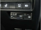 お車の取扱説明書・メンテナンスノート(記録簿)も御座います。トヨタのディーラーで安心を買って下さい。当社は無理な勧誘は致しません。まずはお客様からのお問い合わせを心よりお待ちしております。