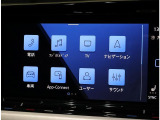 VW純正インフォティメントシステム「DiscoverPro」大変使いやすいタッチパネル型ナビゲーションでETC2.0とエンブレム内蔵バックカメラが付いています。