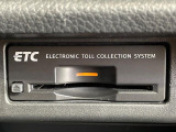 【ETC】高速道路の料金所をストレスなく通過!話題のスポットやサービスエリアに多い「スマートIC」利用時は必須のアイテムです。当店でセットアップを実施、ご納車当日からすぐにご利用いただけます!