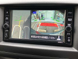 見にくい左下もカメラで確認できるので安心です。