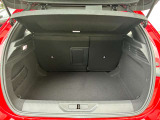 トノカバーが付いているので、車内のお荷物のプライバシー保護になります。
