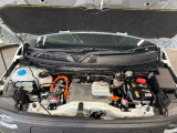 ホンダセンシング付きです!様々な安全装備と運転支援装置があなたを危険から守り運転の負担も軽減してくれます!操作は簡単ですので心配はしないで下さい。