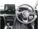 ハンドル周りです。運転している間、長く触れているものだから手に馴染むハンドルがいいですよね♪握ると欲しくなっちゃいますよ。