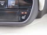 シートヒーター装備付き車!!座席に埋め込まれた電熱線によりシートを暖めることが出来る装備で、温められたシートは、寒い冬には最適です!!