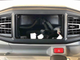 当車両はオーディオレスです。多彩なナビゲーション・オーディオをご用意しております。詳しくは当店スタッフにお問い合わせください。