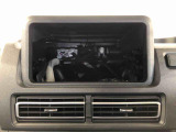 当車両はオーディオレスです。多彩なナビゲーション・オーディオをご用意しております。詳しくは当店スタッフにお問い合わせください。