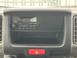使いやすさにこだわった純正AM/FMラジオ[スピーカー内蔵]★移動時間にラジオで色々な情報をゲット!